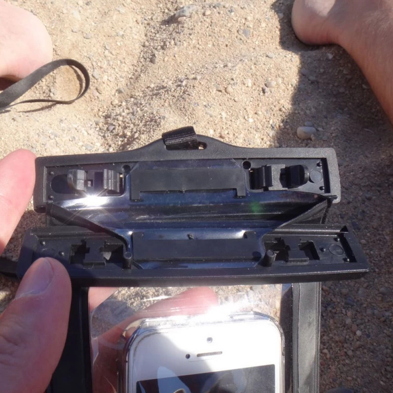 POCHETTE ETANCHE MP3 AVEC PRISE JACK ETANCHE SEAWAG – Image 9